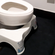 Squatty Potty disengaged. Image: Danielle Steinberg/Gizmodo